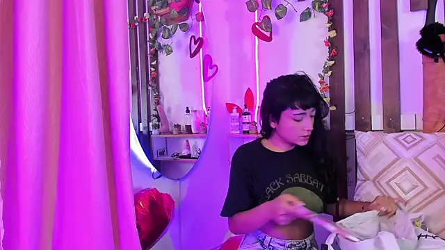 MeowMota  online show from 03/19/26, 06:08