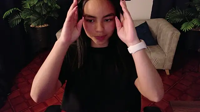 SofiaMante  online show from 02/21/26, 09:06