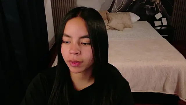 SofiaMante  online show from 02/24/26, 09:59