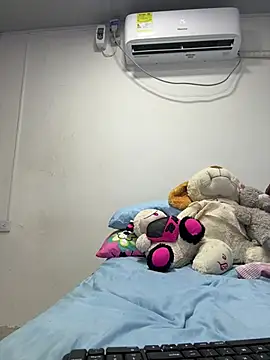 vennuss19 online show from 03/17/26, 09:51