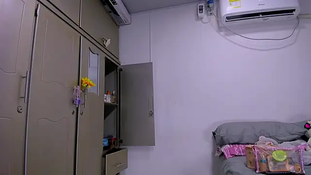 vennuss19 online show from 03/27/26, 09:27