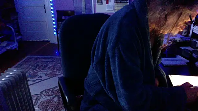 LickYourYoni online show from 05/12/26, 01:17