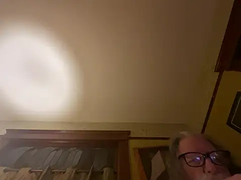 Snapshot of LickYourYoni chatting on 02/19/26, 05:48 LickYourYoni online show from 02/19/26, 05:48