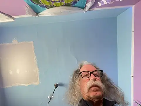 Snapshot of LickYourYoni chatting on 02/02/26, 08:30 LickYourYoni online show from 02/02/26, 08:30