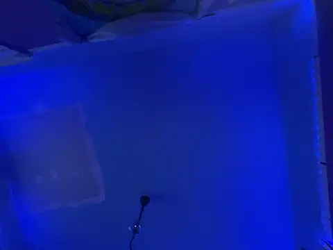 Snapshot of LickYourYoni chatting on 02/25/26, 03:01 LickYourYoni online show from 02/25/26, 03:01