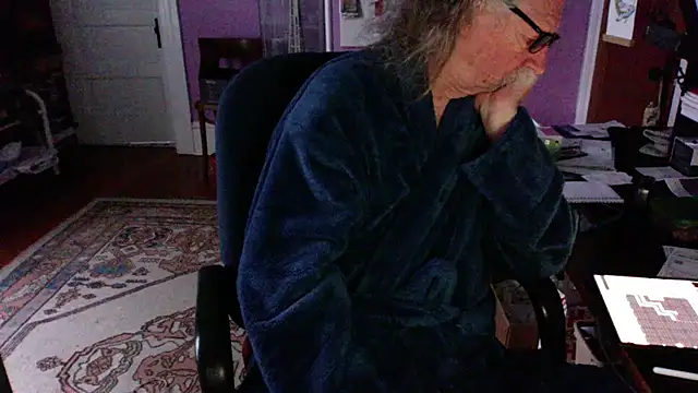 LickYourYoni online show from 05/05/26, 01:58