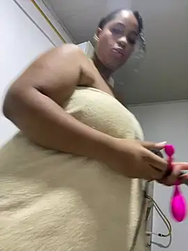 NataliaMillers online show from 03/28/26, 04:46