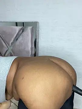 NataliaMillers online show from 02/06/26, 07:59