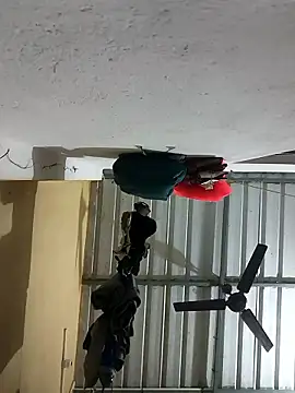 Snapshot of Riyan_Sd chatting on 01/15/26, 08:45 Riyan Sd online show from 01/15/26, 08:45