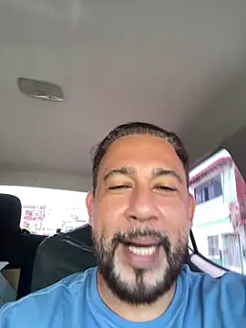 Snapshot of fabbronxer chatting on 02/13/26, 02:17 fabbronxer online show from 02/13/26, 02:17