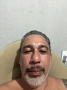 Snapshot of fabbronxer chatting on 03/01/26, 07:52 fabbronxer online show from 03/01/26, 07:52