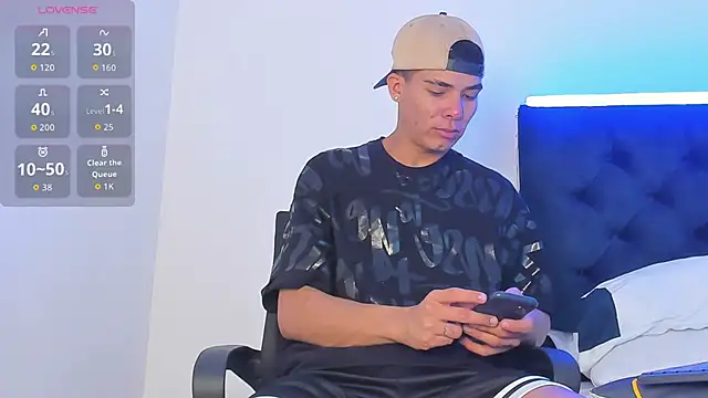 Marcus Moreno online show from 01/08/26, 01:22