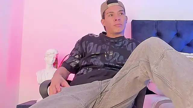 Marcus Moreno online show from 02/20/26, 08:44