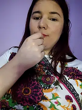 Snapshot of SUBMISSIVE8 chatting on 01/10/26, 04:19 SUBMISSIVE8 online show from 01/10/26, 04:19