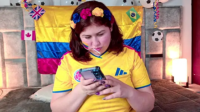 azul veraa online show from 06/11/26, 12:35