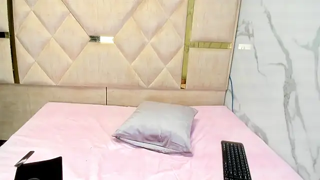 luisa girlssex online show from 01/31/26, 07:12