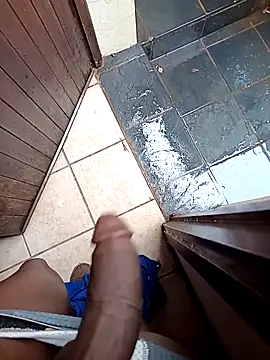 Snapshot of Dickxro chatting on 02/13/26, 07:41 Dickxro online show from 02/13/26, 07:41