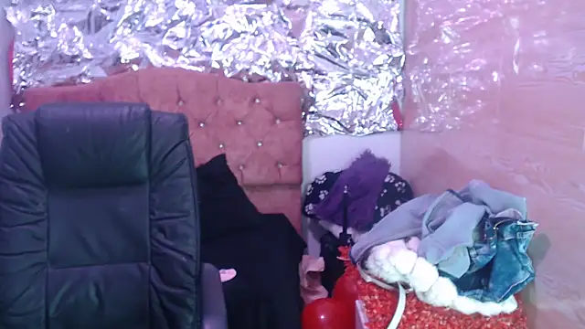 sofiaspring online show from 02/17/26, 07:55