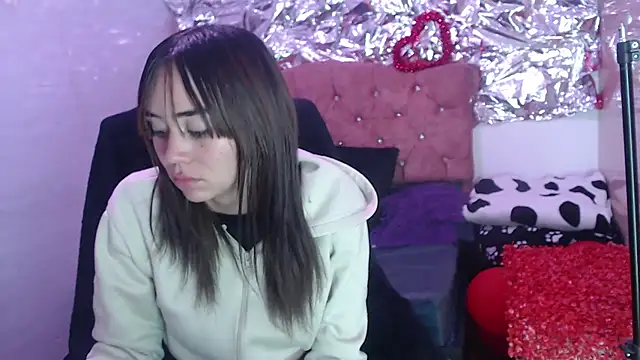 sofiaspring online show from 03/04/26, 06:37