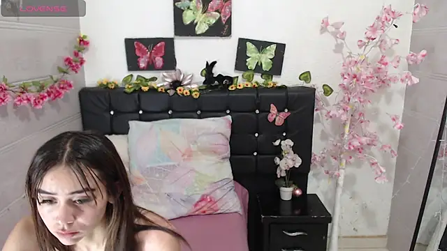 sofiaspring online show from 03/12/26, 02:43