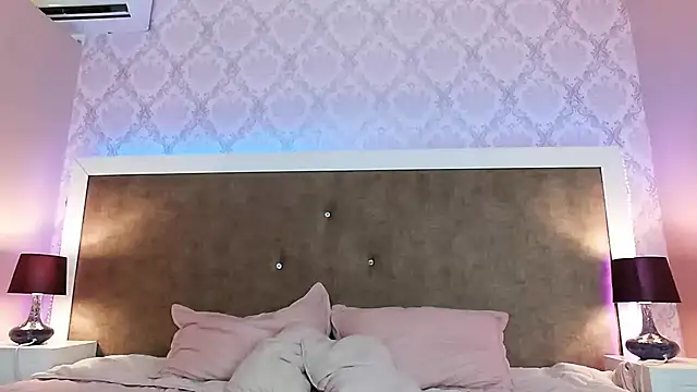 DemmiWild online show from 02/18/26, 07:32