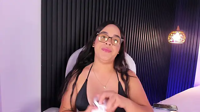 FireDollx online show from 04/14/26, 04:17