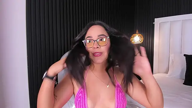 FireDollx online show from 04/05/26, 04:30