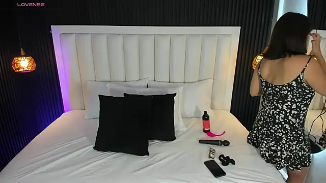 PandoraMiller online show from 02/10/26, 05:12