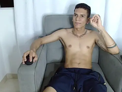 dani sex1  online show from 04/13/26, 03:21