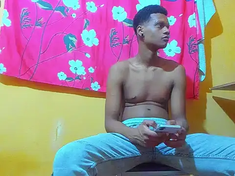 aunstin mohamme online show from 02/13/26, 03:28