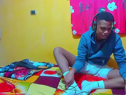 aunstin mohamme online show from 02/18/26, 02:20