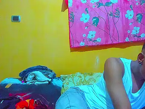 Snapshot of aunstin_mohamme chatting on 03/07/26, 03:02 aunstin mohamme online show from 03/07/26, 03:02