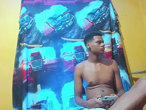 aunstin mohamme online show from 02/05/26, 01:01