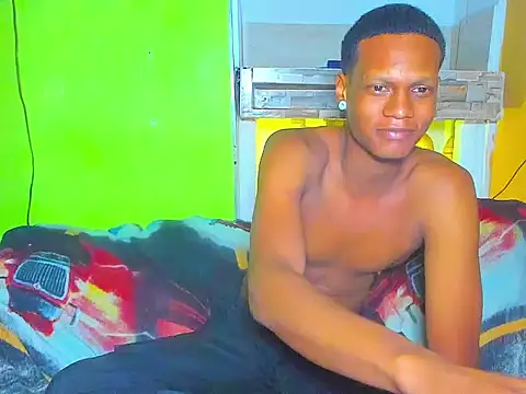 Snapshot of aunstin_mohamme chatting on 04/16/26, 04:46 aunstin mohamme online show from 04/16/26, 04:46