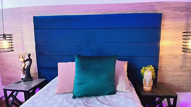 Ellie-Alves online show from 03/31/26, 01:57