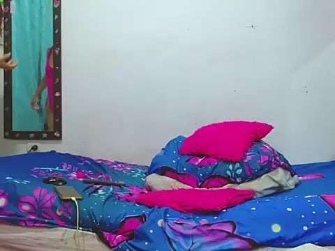 sofia carol online show from 03/17/26, 03:20