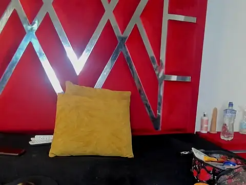 sweetdesireasm online show from 04/08/26, 08:21