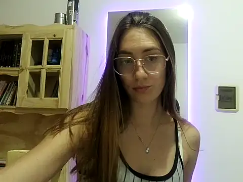 Snapshot of Noracherry chatting on 02/26/26, 06:30 Noracherry online show from 02/26/26, 06:30