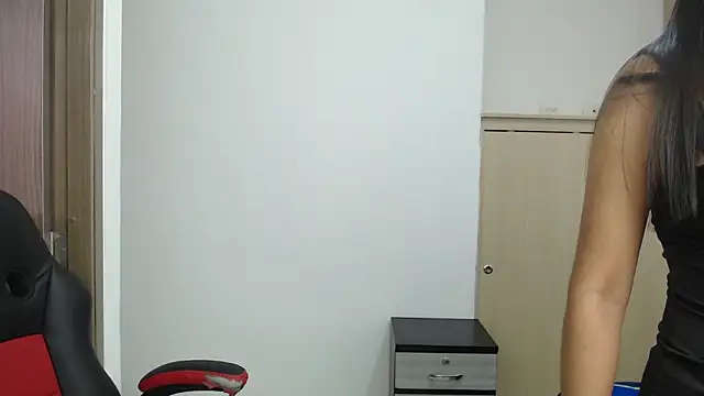 manuela99x online show from 04/20/26, 07:15