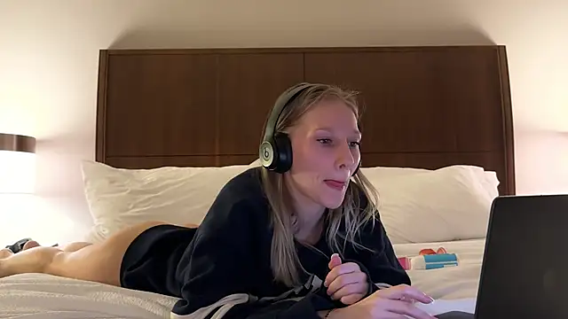 mysunidreamss online show from 03/28/26, 02:12