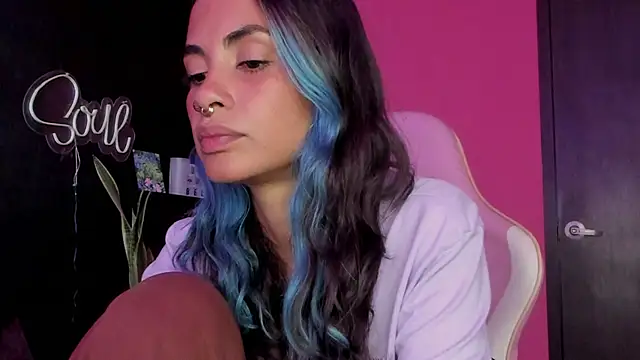 azula lillet online show from 04/17/26, 09:28