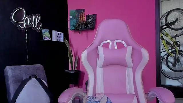 azula lillet online show from 04/02/26, 08:26