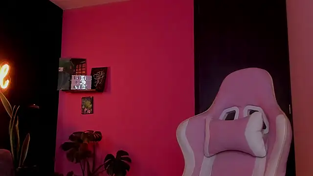 azula lillet online show from 01/16/26, 10:14