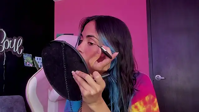 azula lillet online show from 04/01/26, 04:26