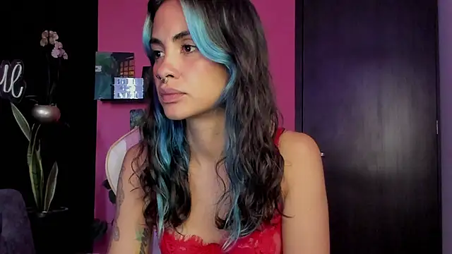 azula lillet online show from 01/12/26, 10:25