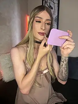 Alana Stone online show from 04/24/26, 07:27