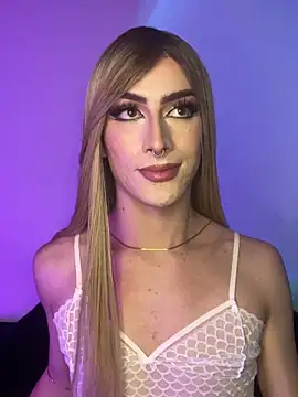 Snapshot of Alana_Stone chatting on 02/03/26, 06:40 Alana Stone online show from 02/03/26, 06:40