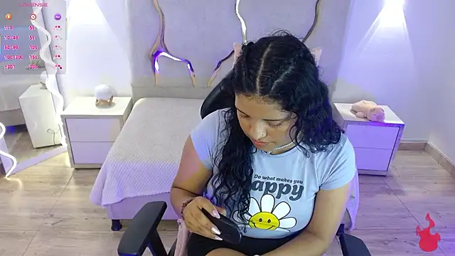 Snapshot of TATTI_TAY chatting on 02/04/26, 07:09 TATTI TAY online show from 02/04/26, 07:09