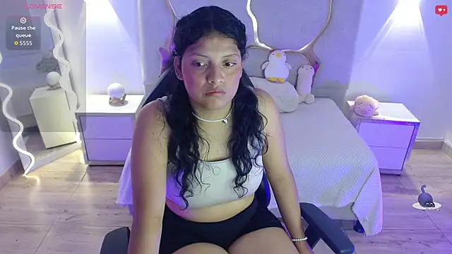 Snapshot of TATTI_TAY chatting on 02/06/26, 07:10 TATTI TAY online show from 02/06/26, 07:10