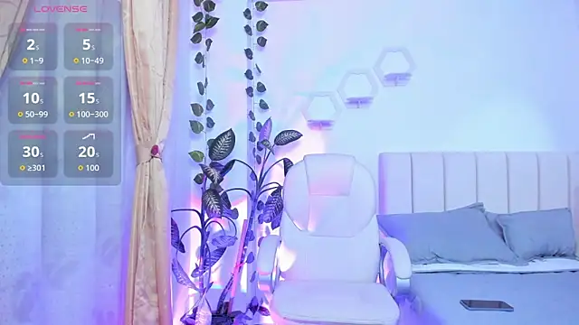 emily7  online show from 03/03/26, 10:17